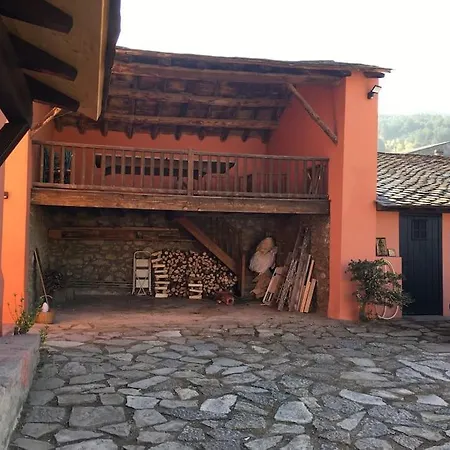Cal Barne, Acogedor Alojamiento Con Jardin En Das Exterior photo
