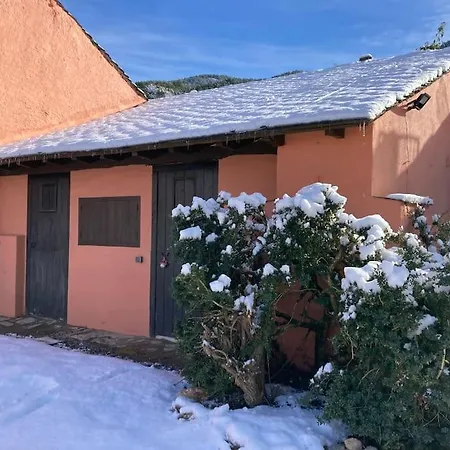 Cal Barne, Acogedor Alojamiento Con Jardin En Das Exterior photo